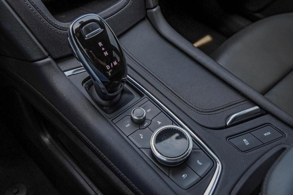 used 2020 Cadillac XT6 car, priced at $31,766