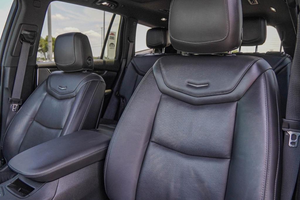 used 2020 Cadillac XT6 car, priced at $31,766