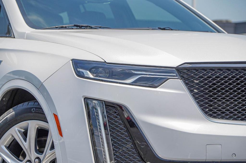 used 2020 Cadillac XT6 car, priced at $31,766
