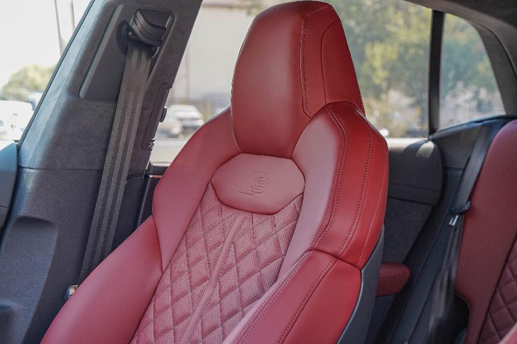 new 2026 Audi SQ8 car, priced at $123,405