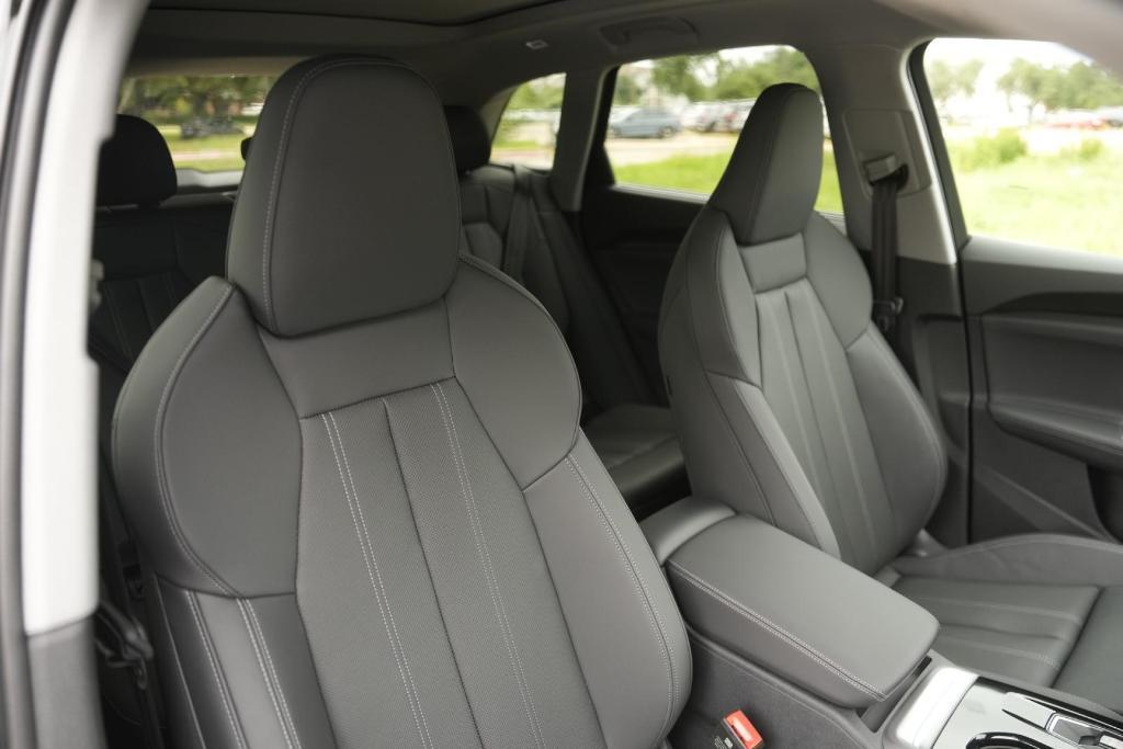 new 2025 Audi Q5 car, priced at $59,155