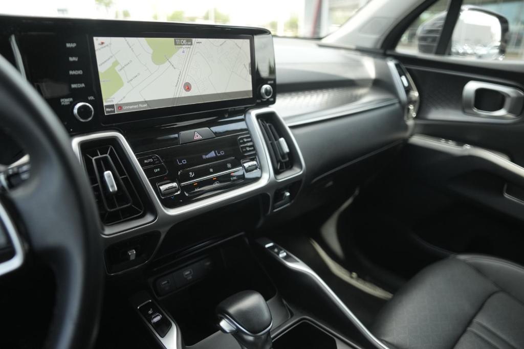 used 2022 Kia Sorento car, priced at $25,365