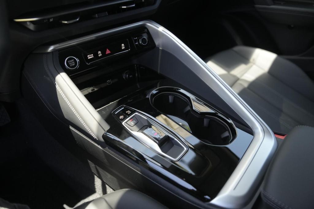 new 2025 Audi Q5 car, priced at $53,731