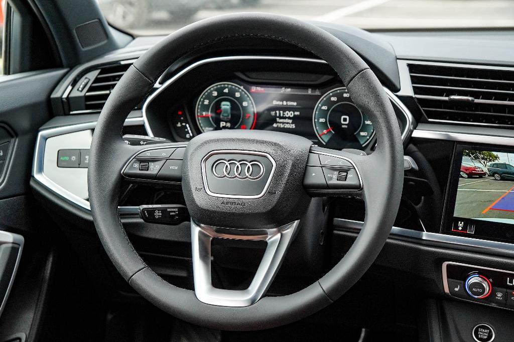 new 2025 Audi Q3 car, priced at $45,078