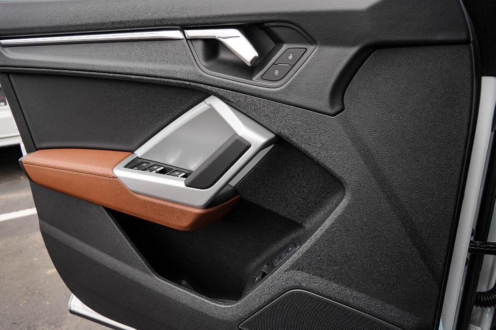 new 2025 Audi Q3 car, priced at $45,078