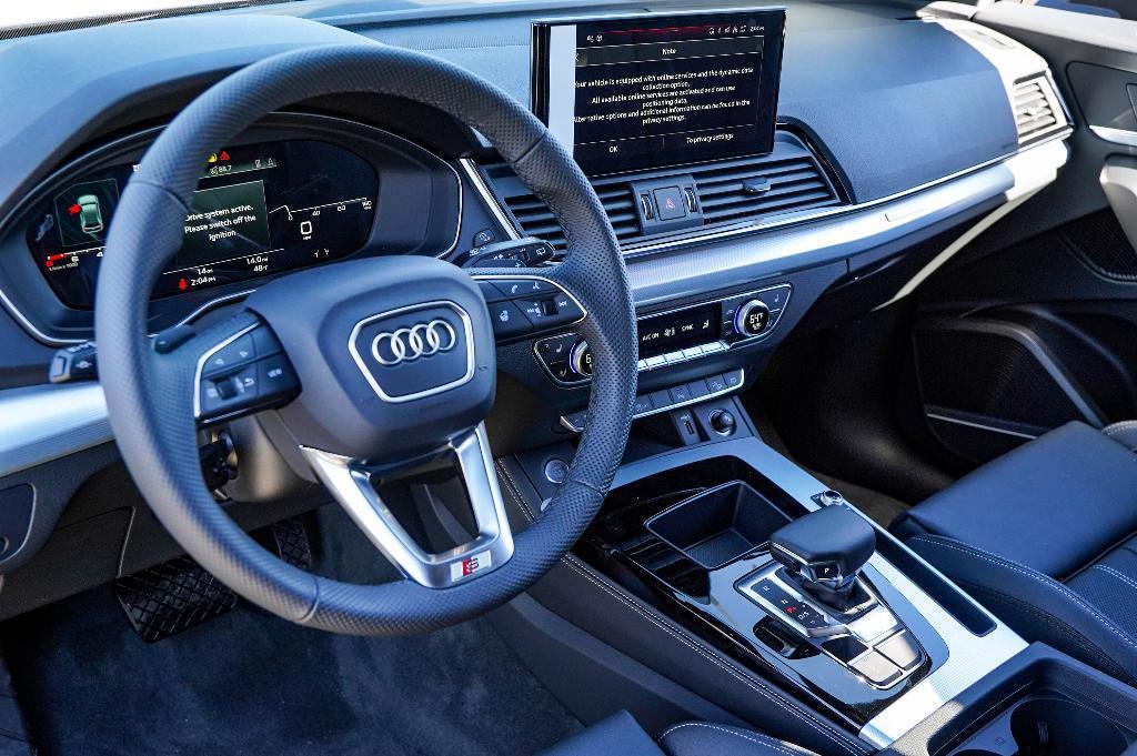 new 2025 Audi Q5 car, priced at $55,093