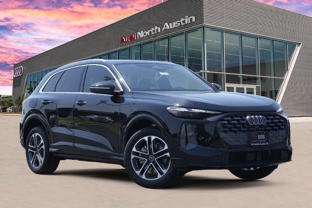 new 2025 Audi Q5 car, priced at $52,992