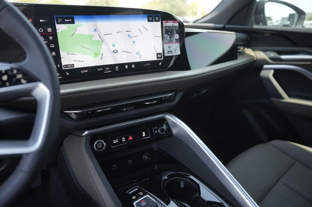 new 2025 Audi Q5 car, priced at $52,992