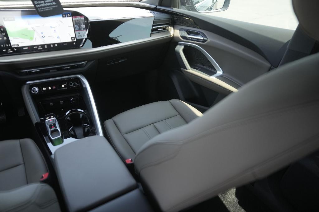 new 2025 Audi Q5 car, priced at $52,992