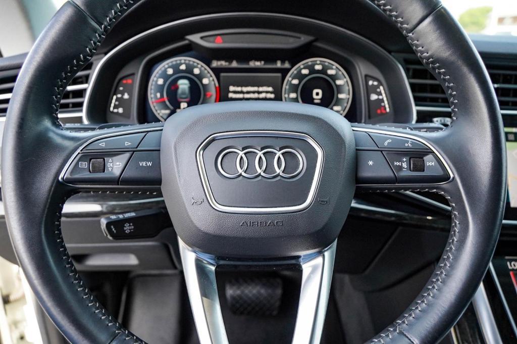 used 2019 Audi Q8 car
