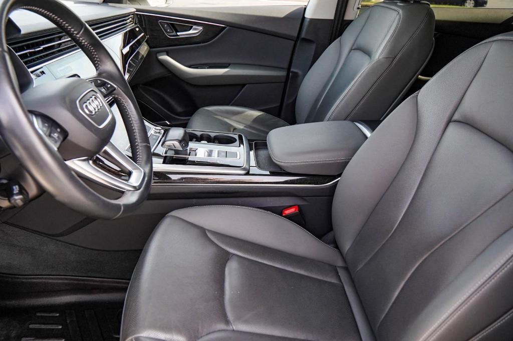 used 2019 Audi Q8 car