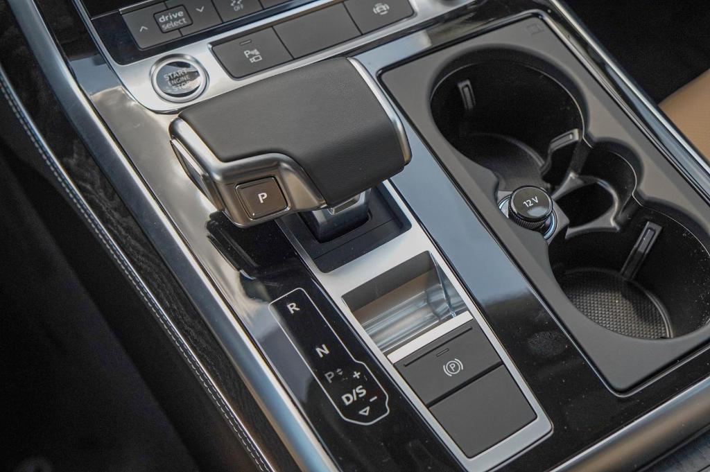 new 2025 Audi Q8 car, priced at $77,242
