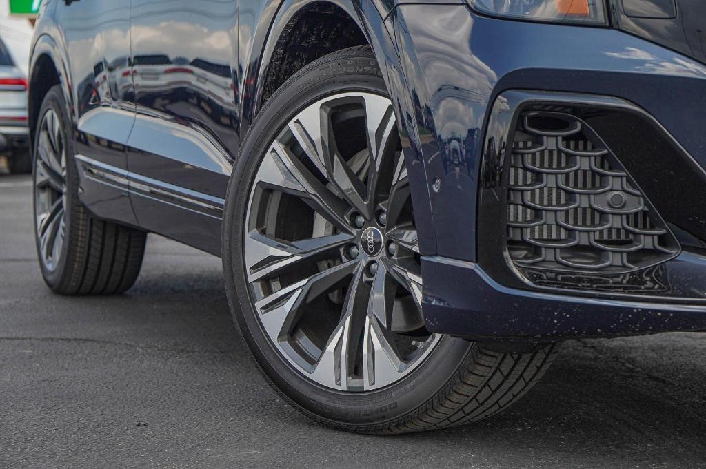 new 2025 Audi Q8 car, priced at $77,242