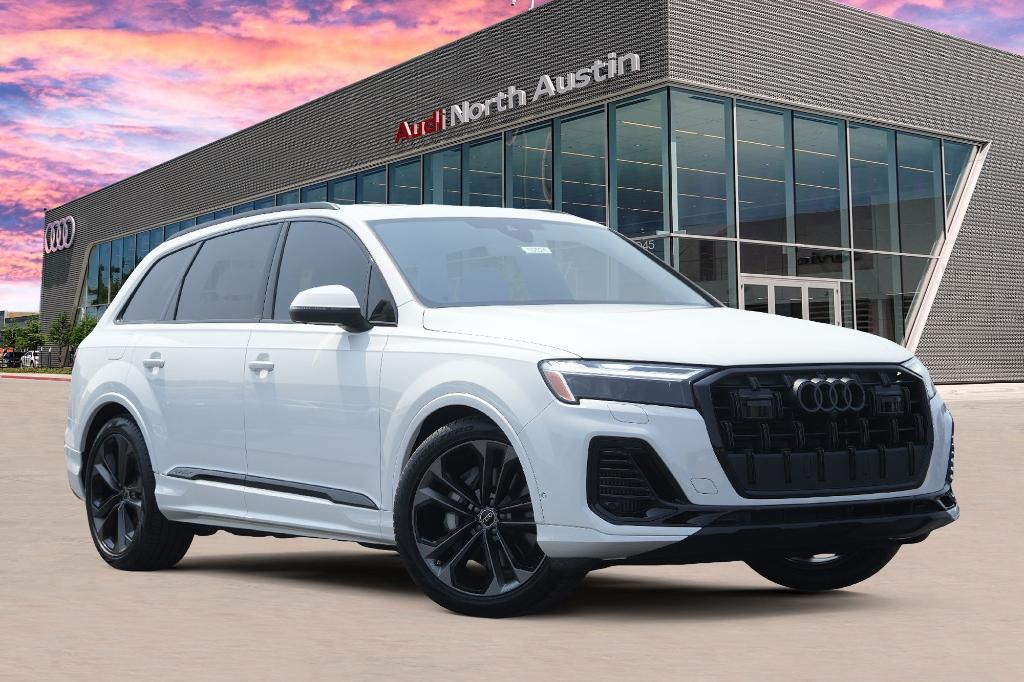 new 2025 Audi Q7 car, priced at $77,450