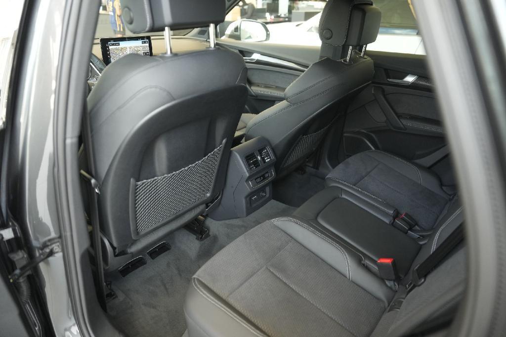 new 2025 Audi SQ5 car, priced at $66,996