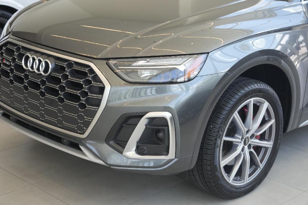 new 2025 Audi SQ5 car, priced at $66,996