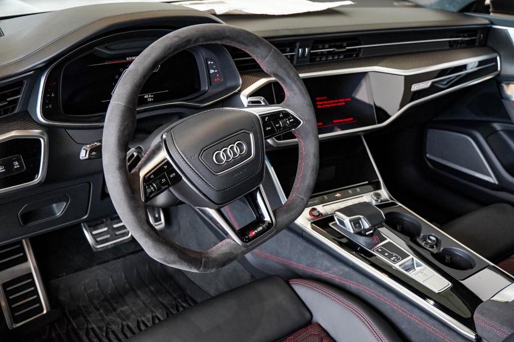 new 2025 Audi RS 7 car, priced at $165,070