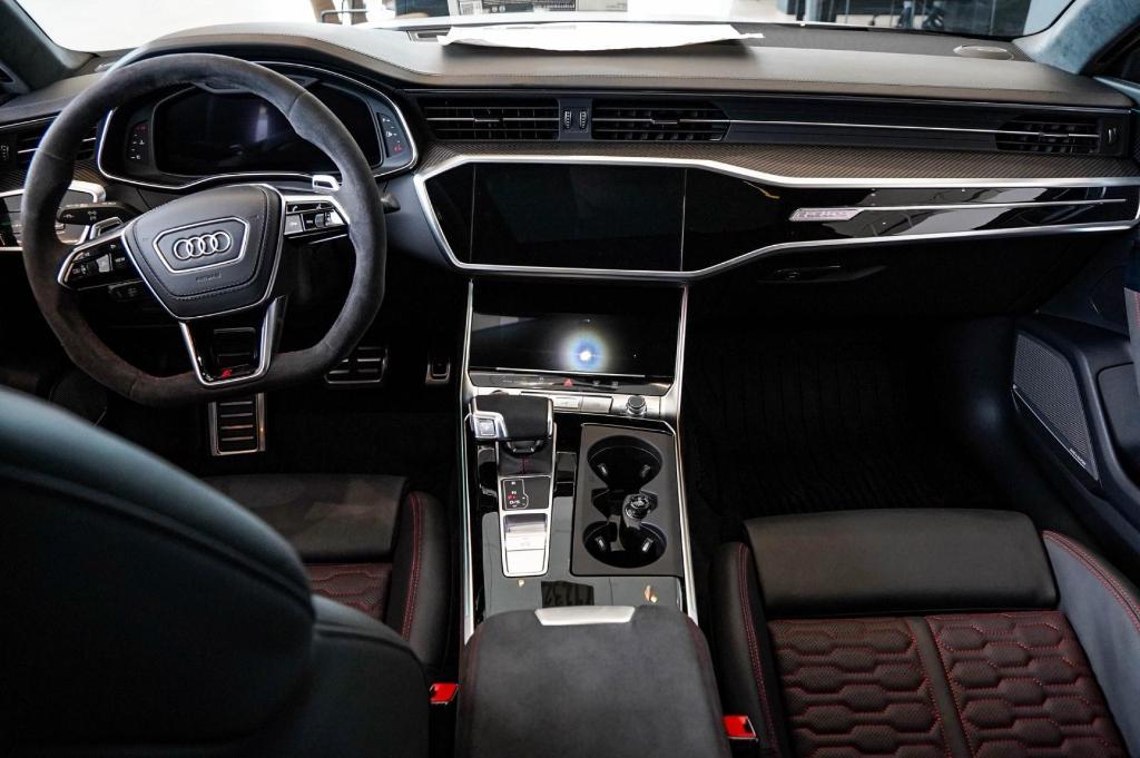 new 2025 Audi RS 7 car, priced at $165,070