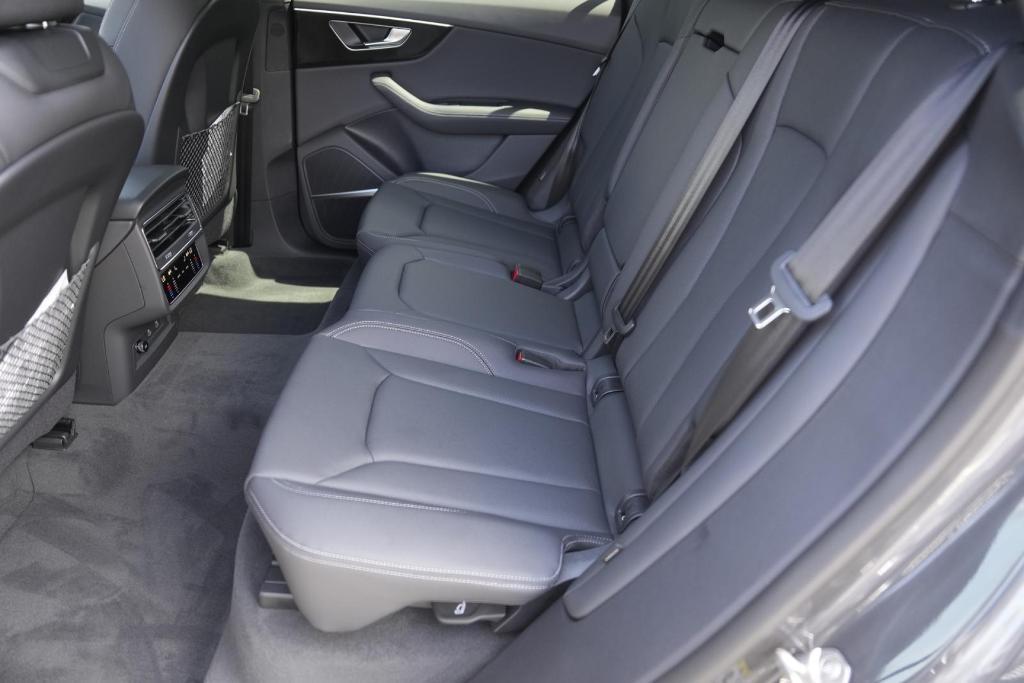 new 2025 Audi Q8 car, priced at $74,059