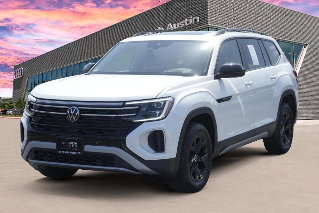 used 2024 Volkswagen Atlas car, priced at $47,331
