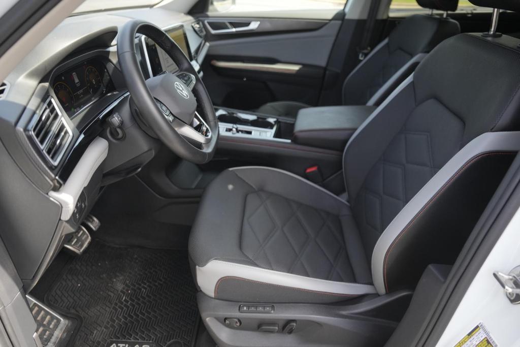 used 2024 Volkswagen Atlas car, priced at $47,331