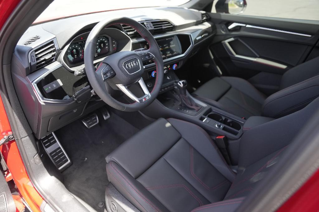 new 2025 Audi Q3 car, priced at $43,981