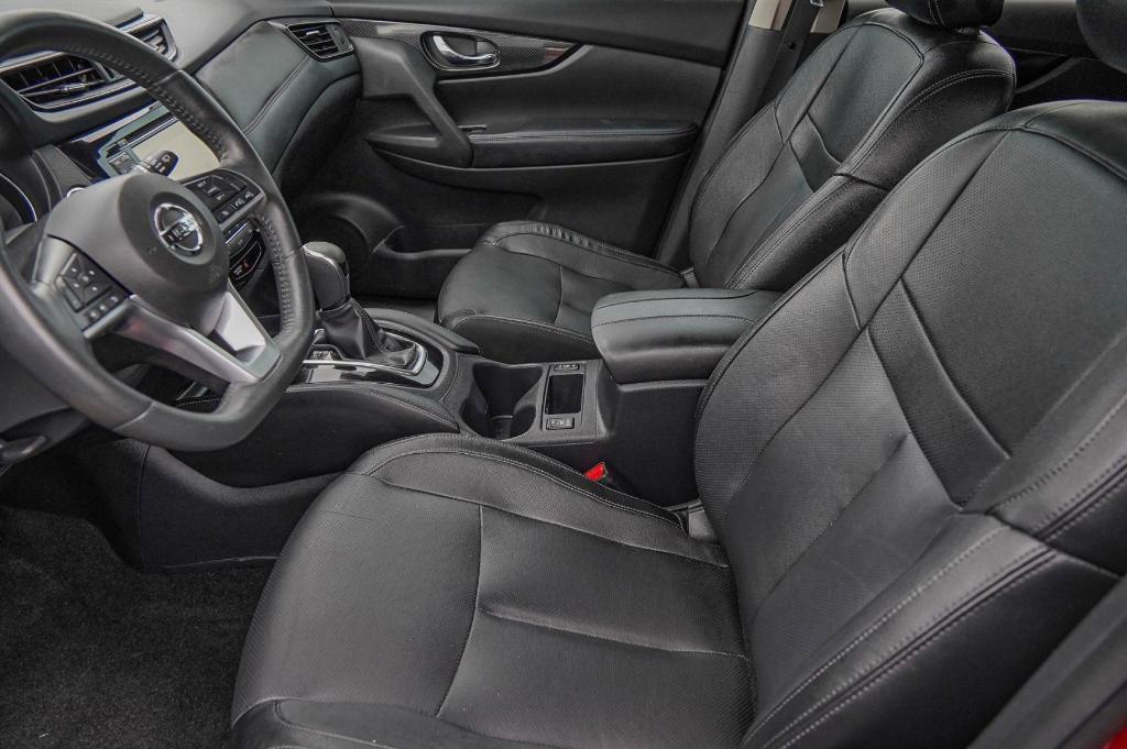 used 2017 Nissan Rogue car, priced at $11,195