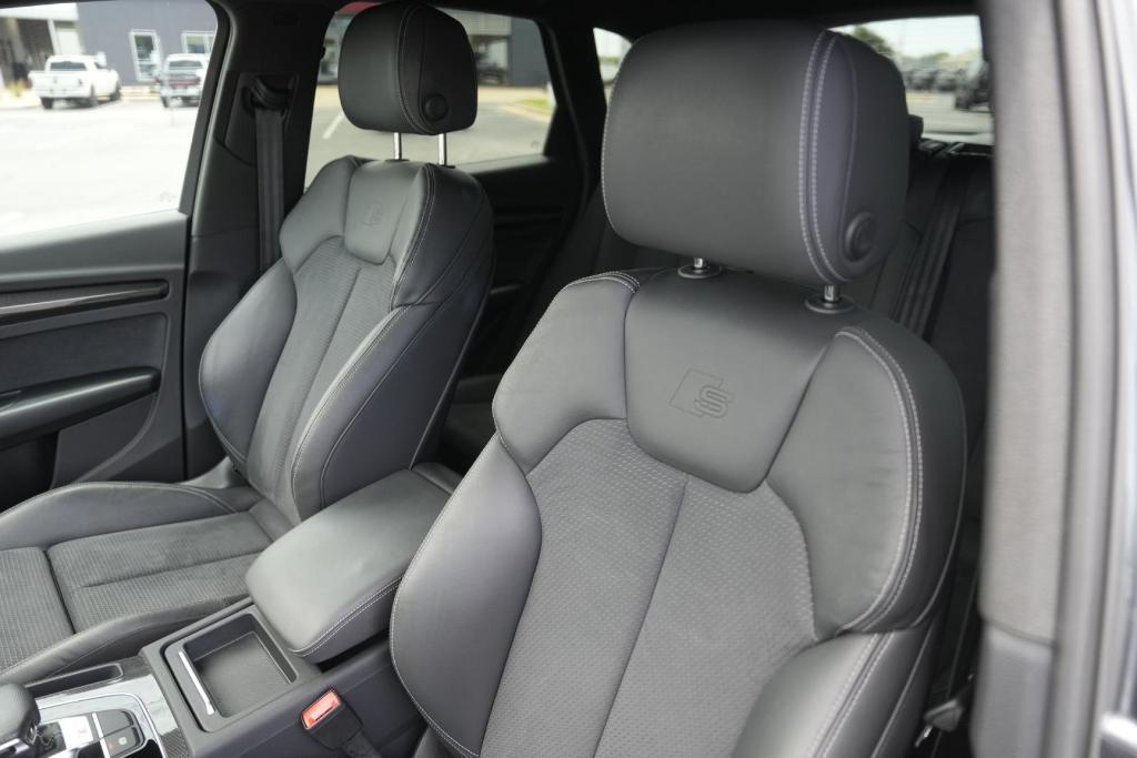 used 2022 Audi SQ5 car, priced at $44,116