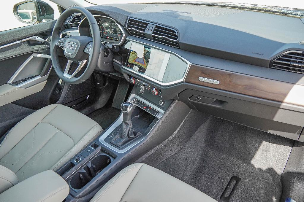new 2025 Audi Q3 car, priced at $44,959