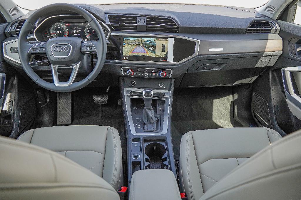 new 2025 Audi Q3 car, priced at $44,959