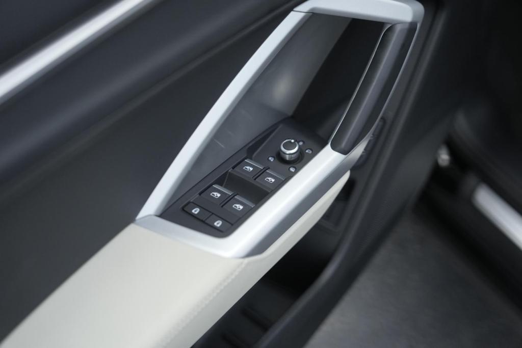 used 2023 Audi Q3 car, priced at $34,900