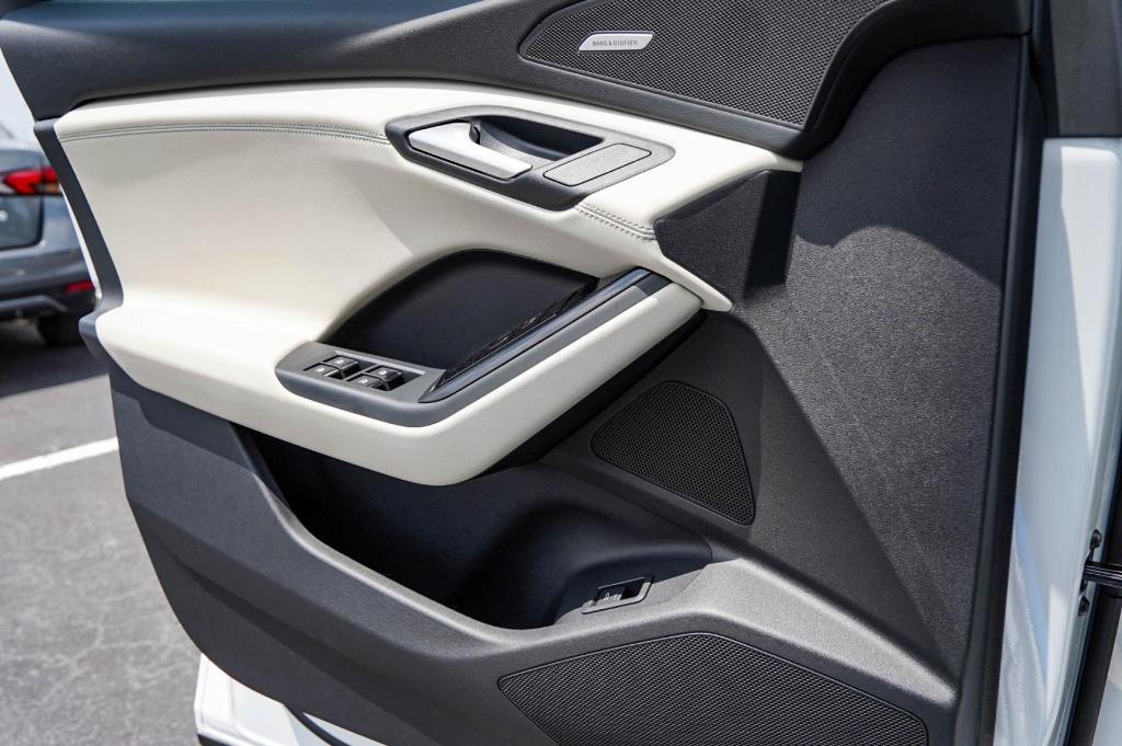 new 2025 Audi Q6 e-tron car, priced at $70,618