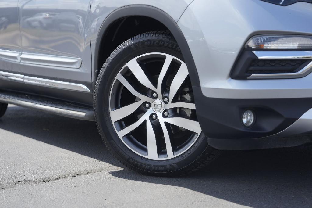 used 2017 Honda Pilot car, priced at $20,630