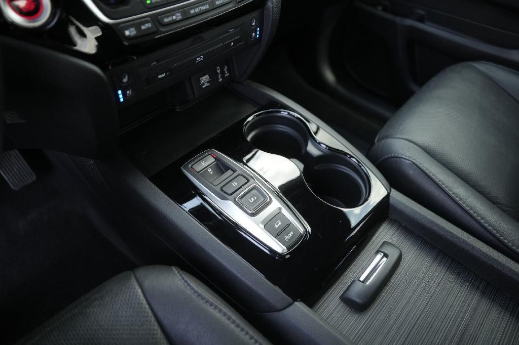 used 2017 Honda Pilot car, priced at $20,630