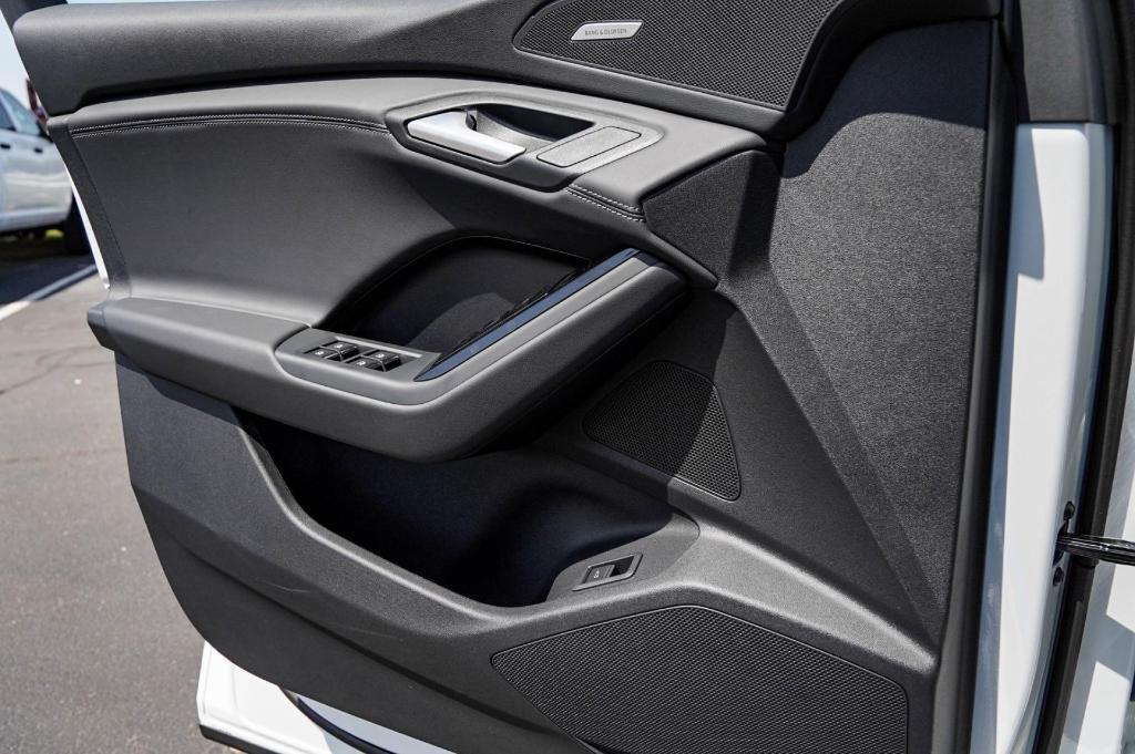 new 2025 Audi Q6 e-tron car, priced at $71,963
