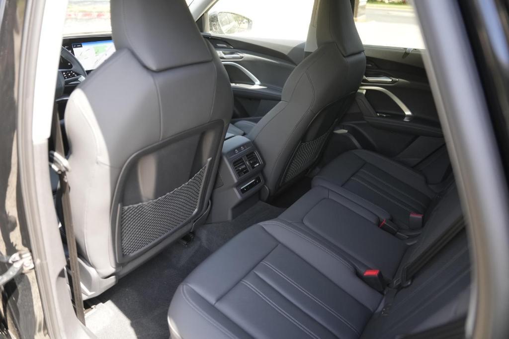 new 2025 Audi Q5 car, priced at $62,001