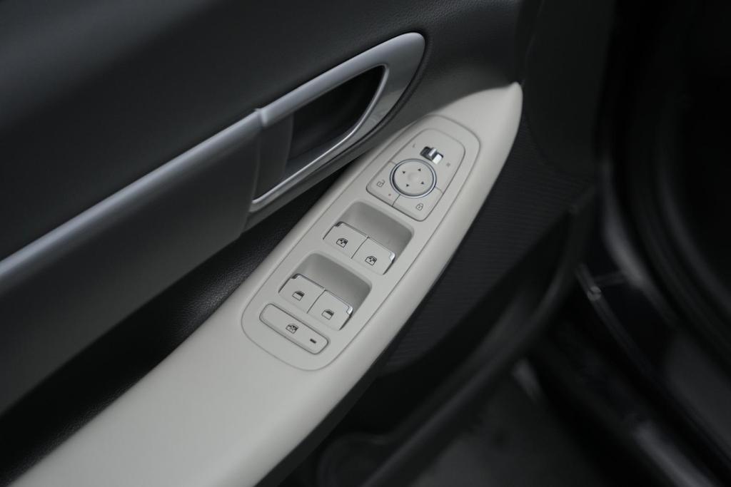 used 2024 Hyundai Sonata car, priced at $26,695