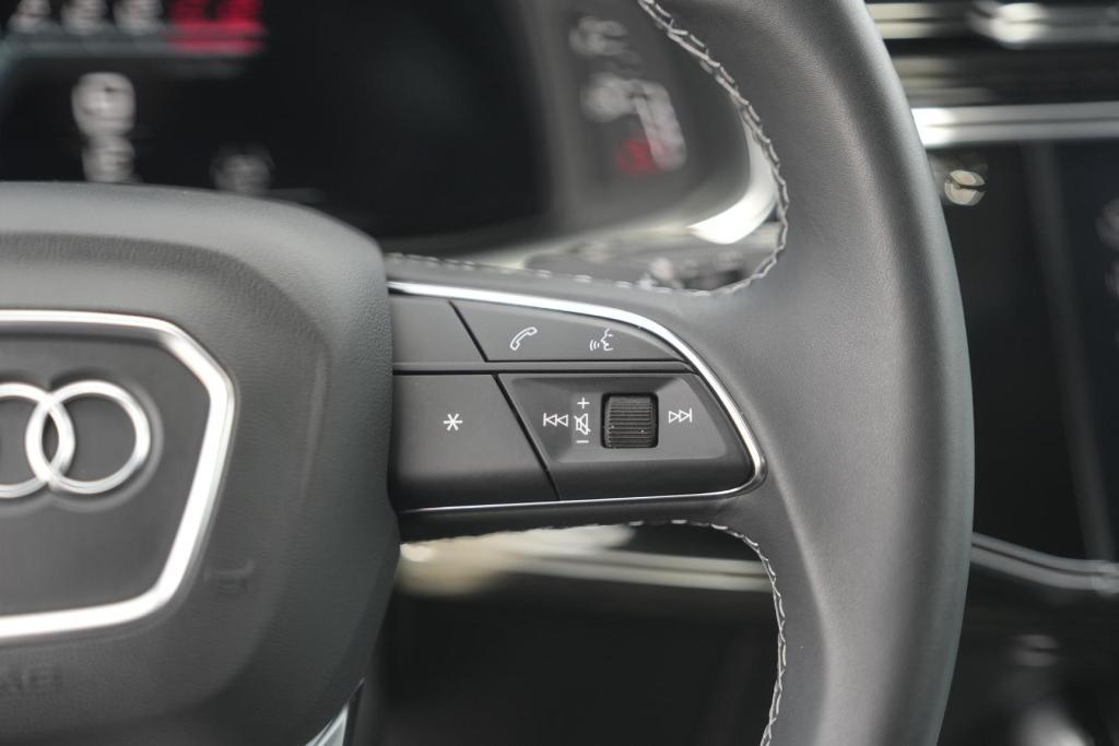 used 2025 Audi Q8 car, priced at $86,362