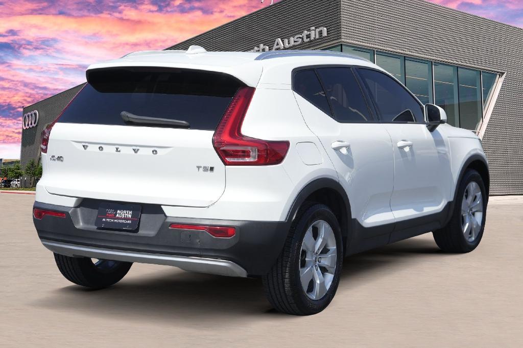 used 2019 Volvo XC40 car, priced at $18,977