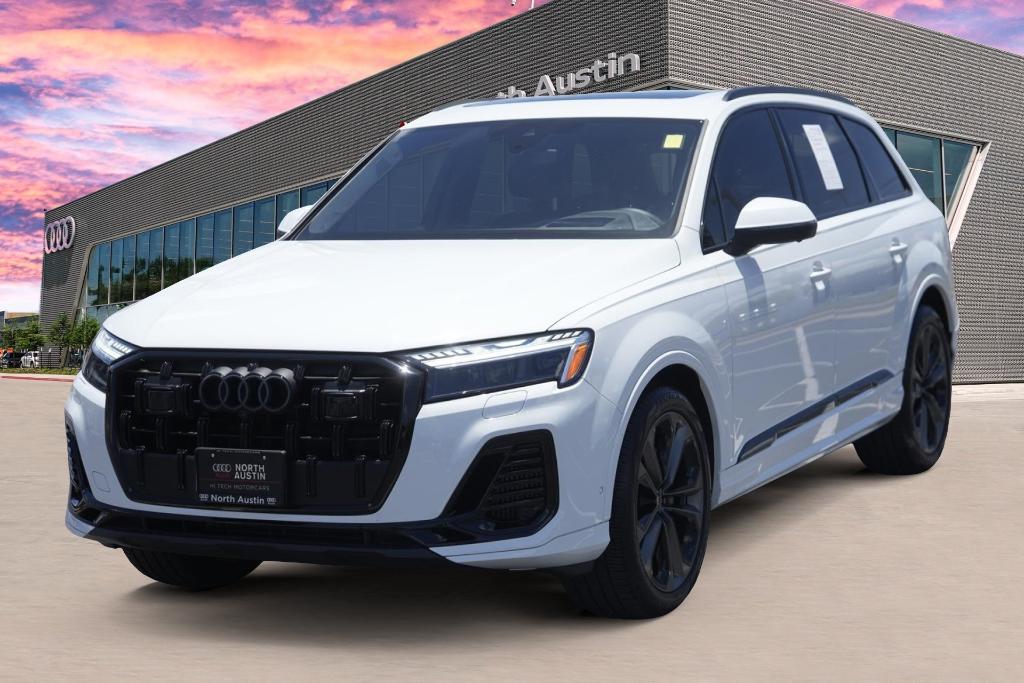 used 2025 Audi Q7 car, priced at $69,895