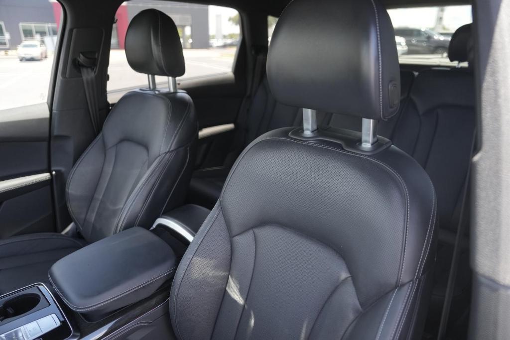 used 2025 Audi Q7 car, priced at $69,895