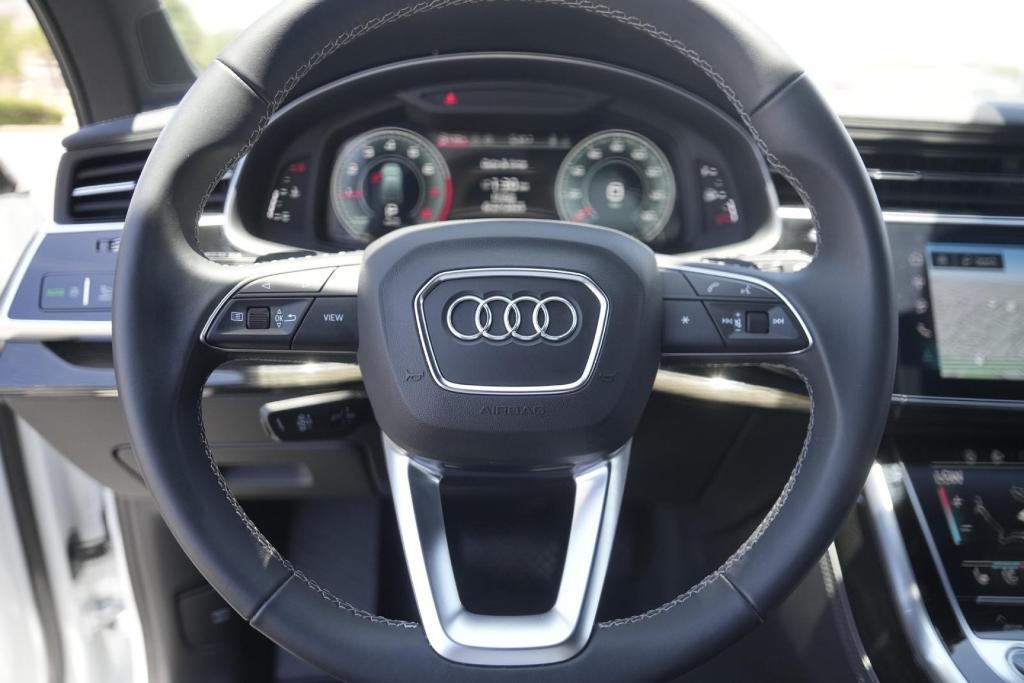 used 2025 Audi Q7 car, priced at $69,895