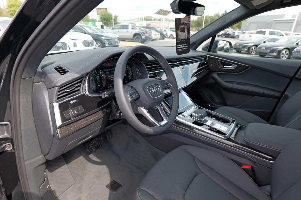 new 2026 Audi Q7 car, priced at $78,295