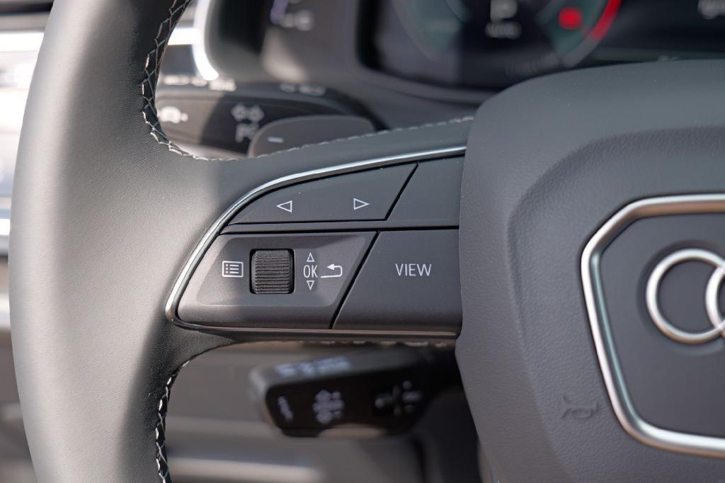 new 2026 Audi Q7 car, priced at $78,295