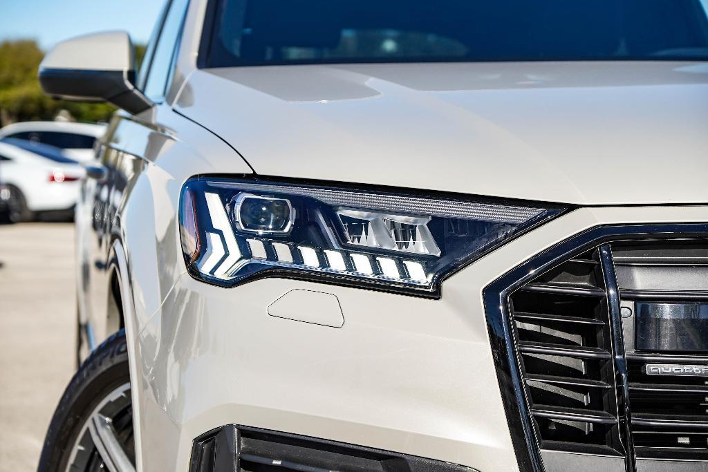 used 2024 Audi Q7 car, priced at $57,471