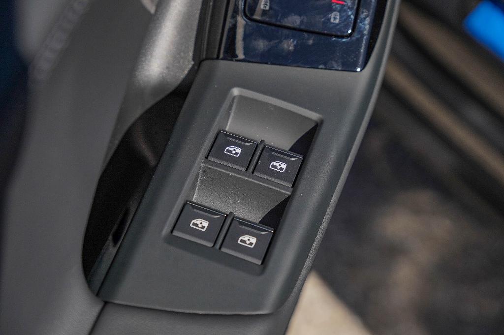 new 2025 Audi Q6 e-tron car, priced at $66,500