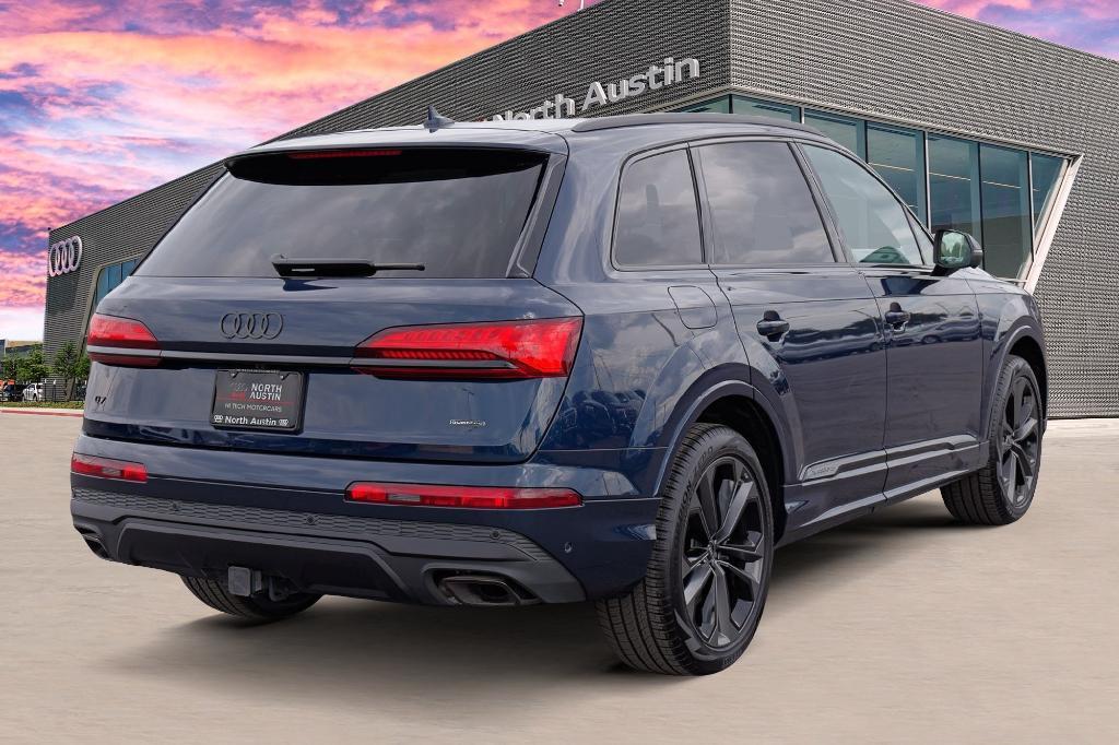 new 2025 Audi Q7 car, priced at $69,975
