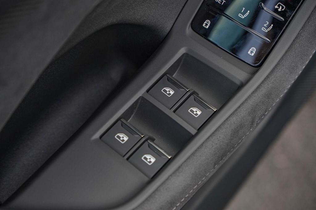 new 2025 Audi S5 car, priced at $72,685