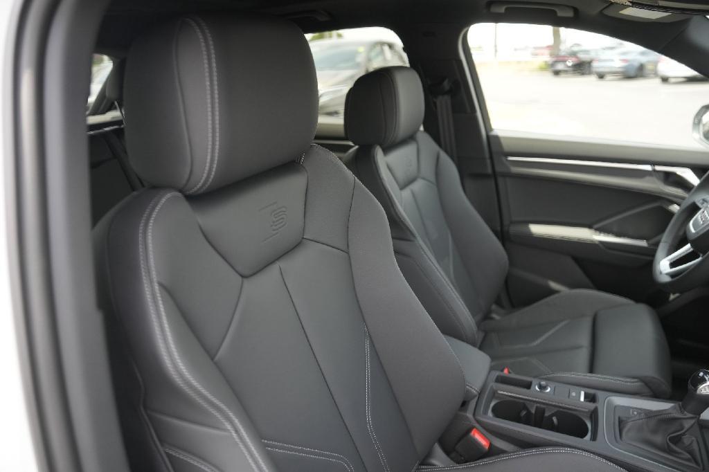 new 2025 Audi Q3 car, priced at $42,641