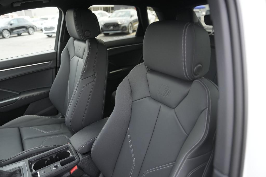 new 2025 Audi Q3 car, priced at $42,641